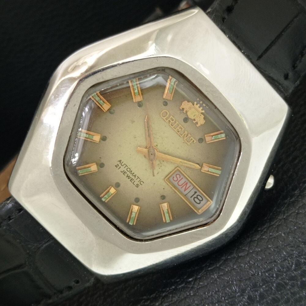 Vintage 1988 Orient Automatic Mens Silver Watch W/daydate & Gold accents